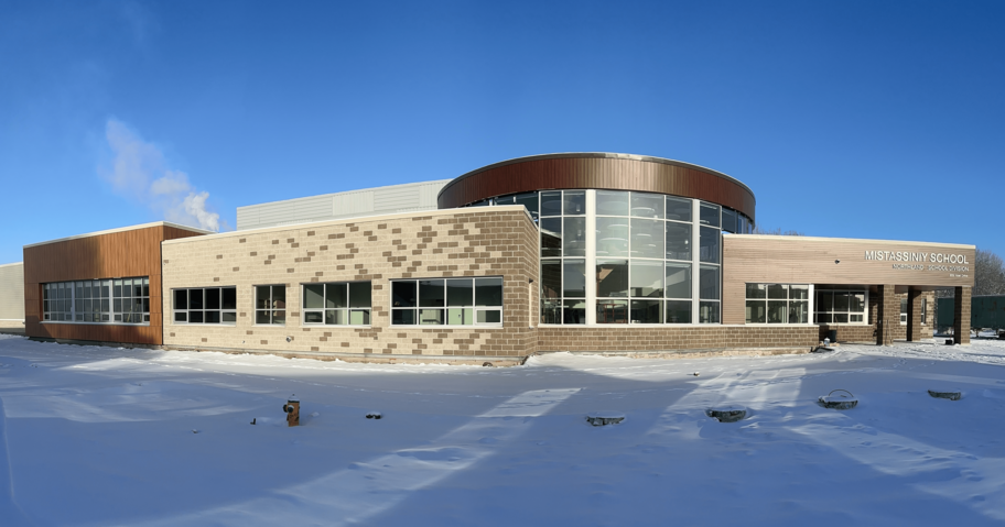 Mistassiniy School